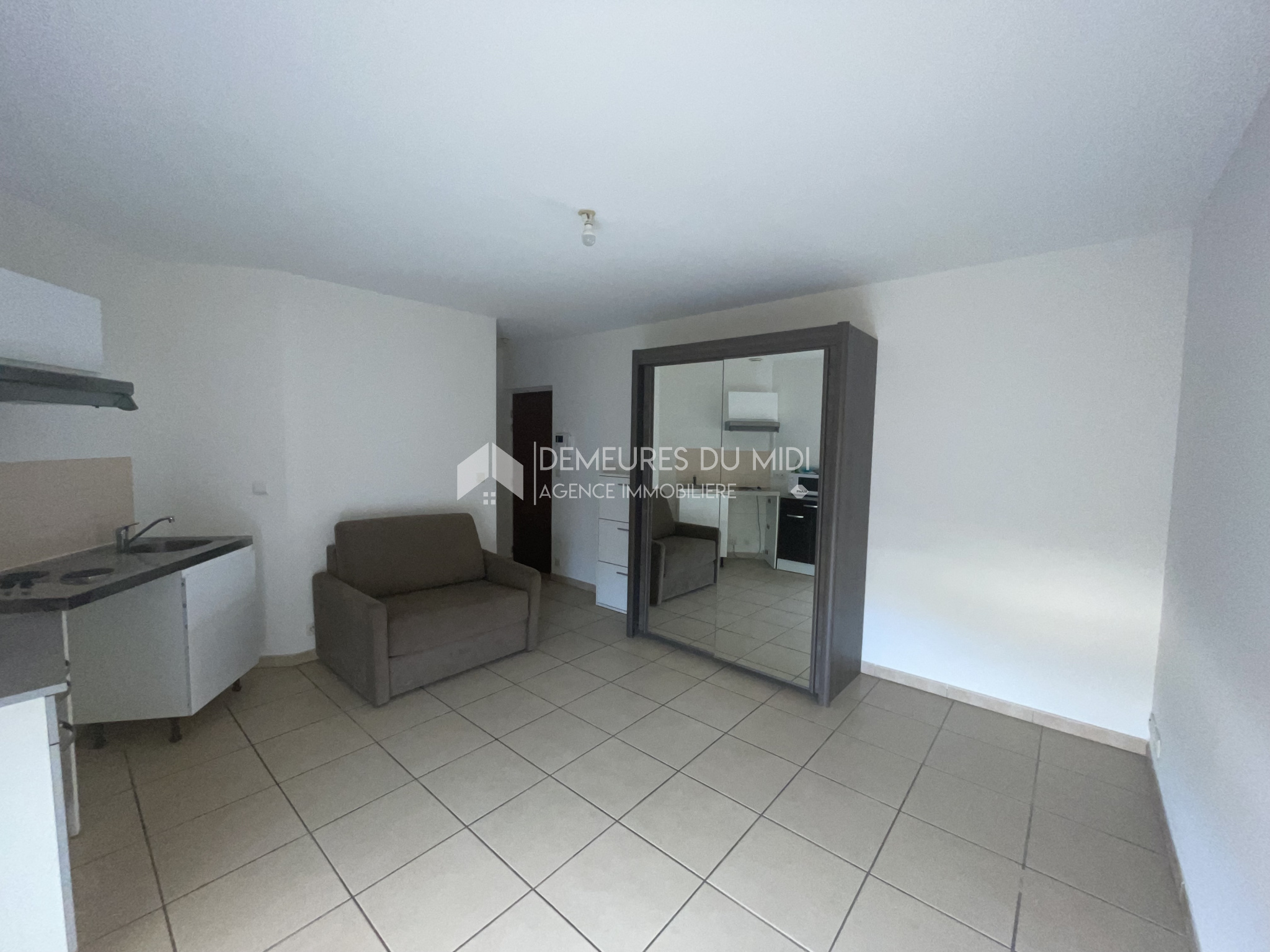 Image_, Studio, Quissac, ref :2258